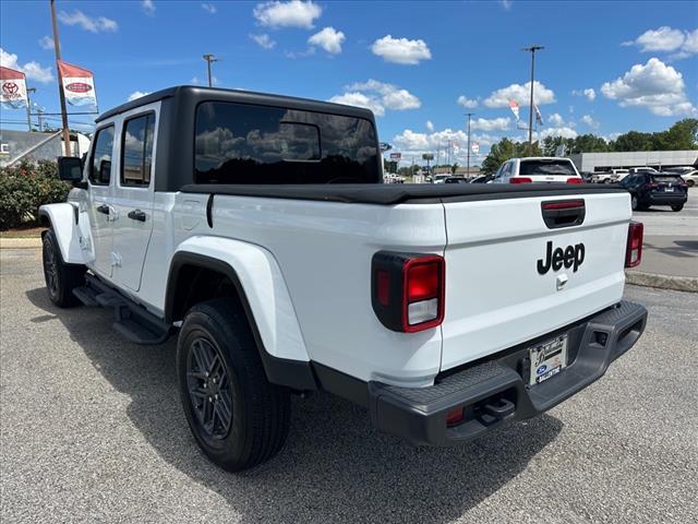 2024 Jeep Gladiator Sport S