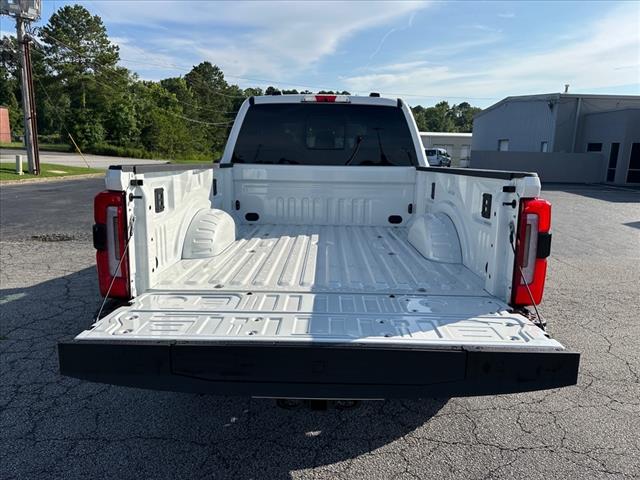 2025 Ford F-250 Super Duty Platinum