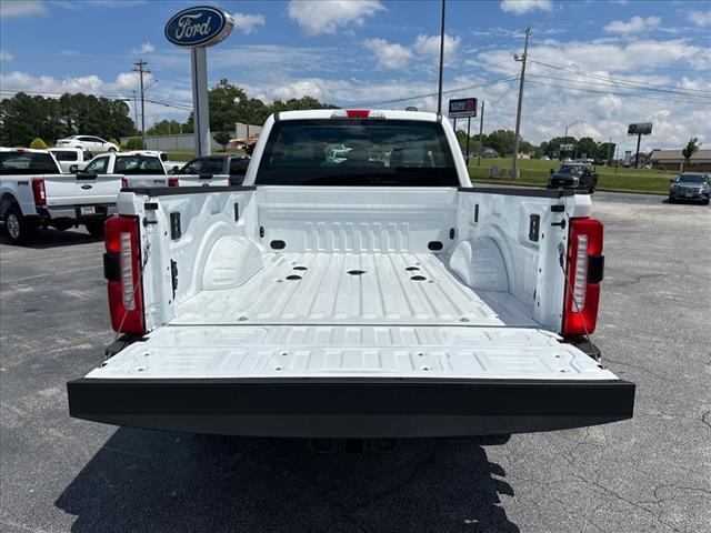 2025 Ford F-350 Super Duty XL