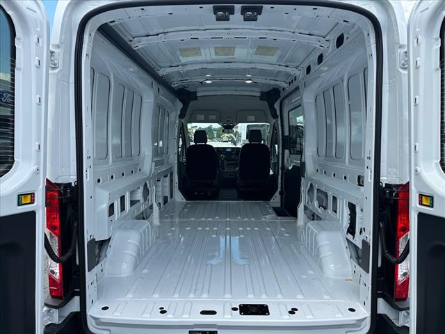 2025 Ford Transit 250