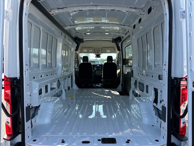 2025 Ford Transit 250