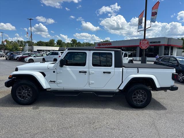 2024 Jeep Gladiator Sport S