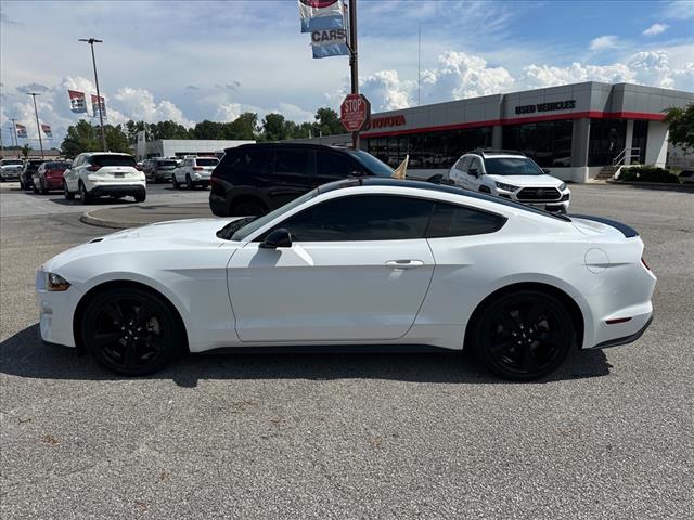 2022 Ford Mustang EcoBoost