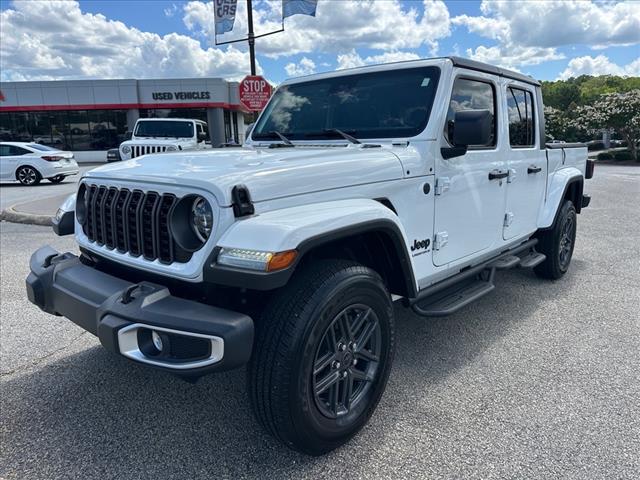 2024 Jeep Gladiator Sport S