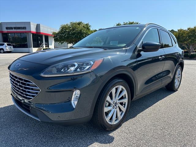 2022 Ford Escape Hybrid Titanium