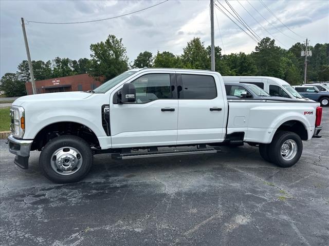 2025 Ford F-350 Super Duty XLT