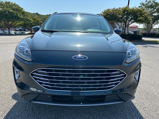 2022 Ford Escape Hybrid Titanium