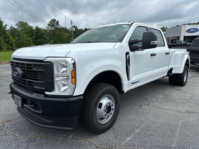 2025 Ford F-350 Super Duty XL