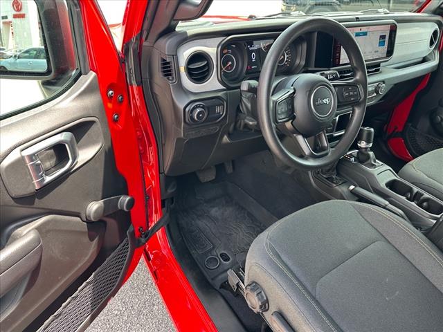 2024 Jeep Wrangler Sport