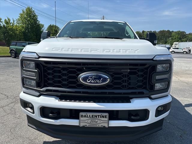 2025 Ford F-350 Super Duty XL
