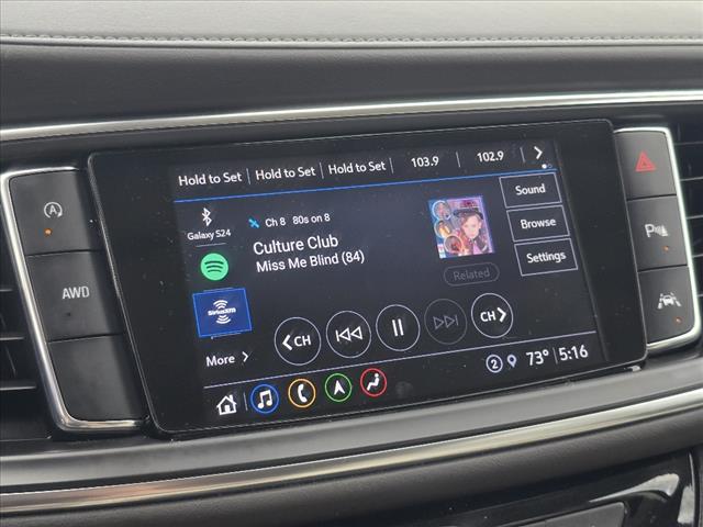 2022 Buick Enclave Essence