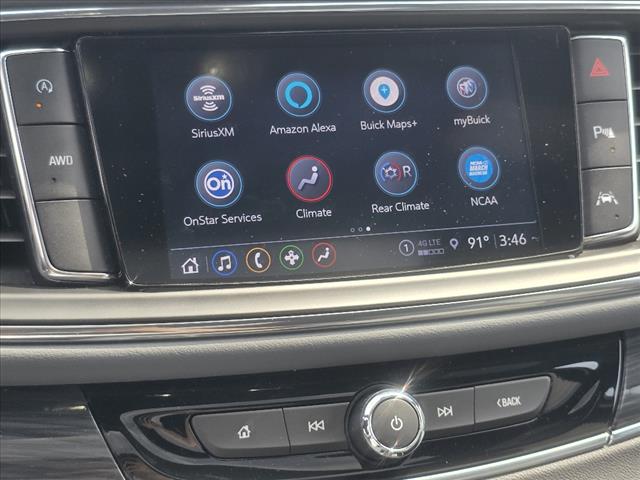 2022 Buick Enclave Essence