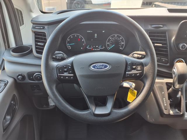 2024 Ford Transit 148 WB Medium Roof Cargo