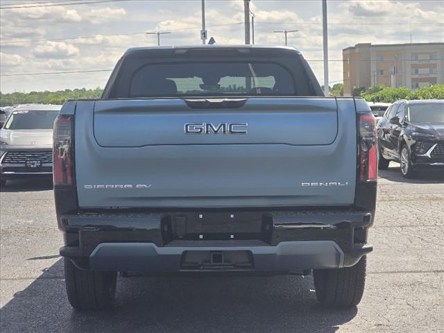 2025 GMC Sierra EV Denali