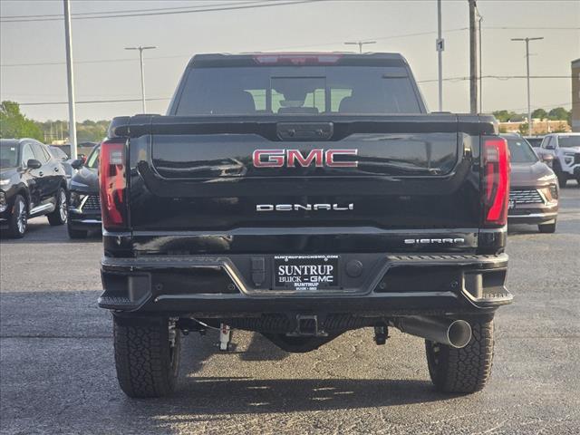 2025 GMC Sierra 2500HD Denali