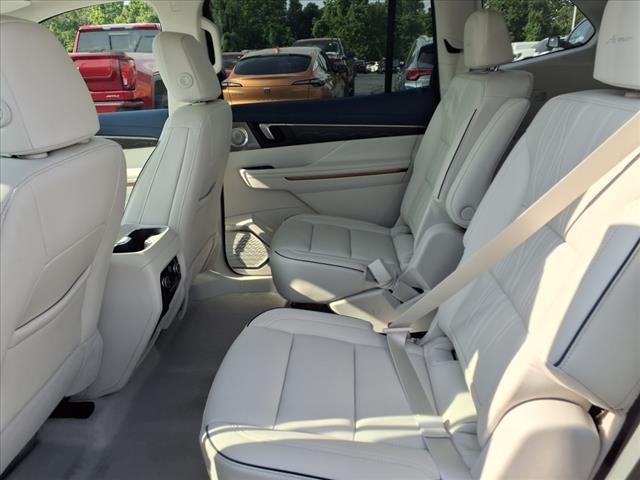 2025 Buick Enclave Avenir