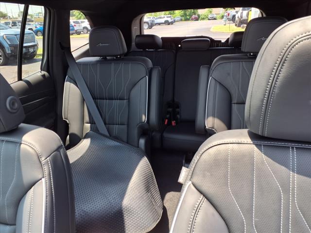 2025 Buick Enclave Avenir