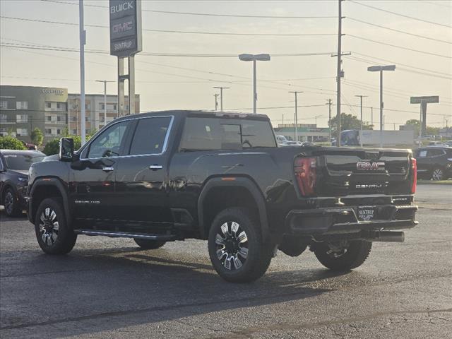 2025 GMC Sierra 2500HD Denali