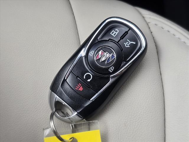 2022 Buick Enclave Essence