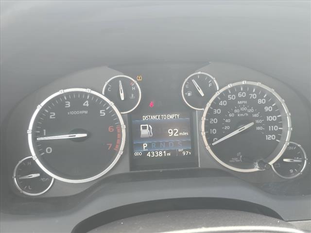 2017 Toyota Tundra SR5