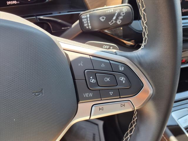 2024 Volkswagen Atlas 2.0T SE w/ Technology
