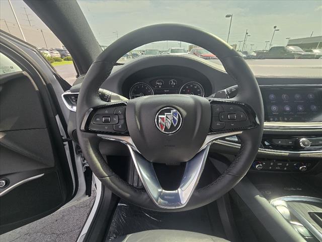 2022 Buick Enclave Essence