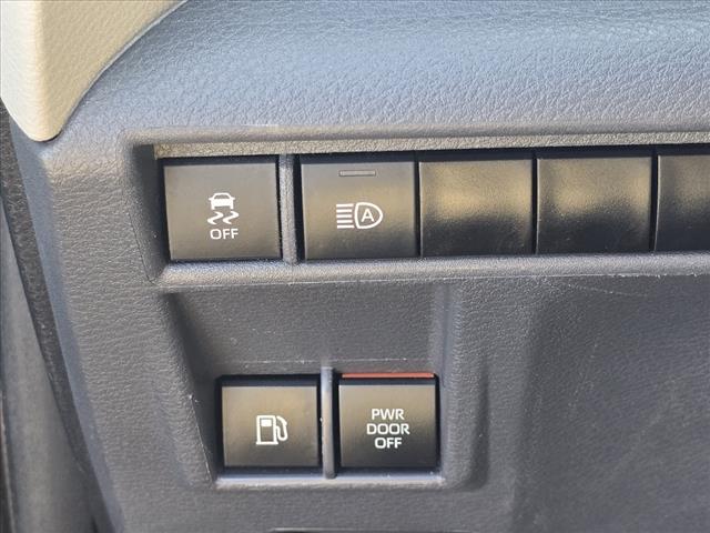 2023 Toyota Sienna XLE 8-Passenger