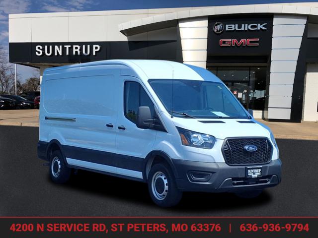 2024 Ford Transit 148 WB Medium Roof Cargo