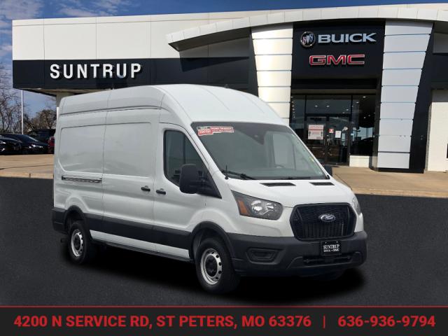 2023 Ford Transit 148 WB High Roof Cargo