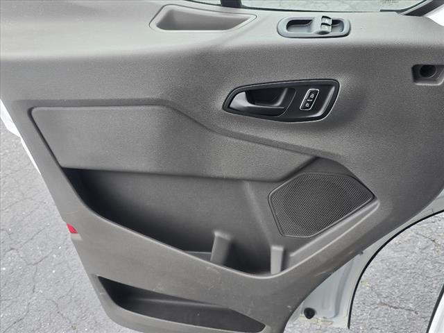 2023 Ford Transit 148 WB High Roof Cargo