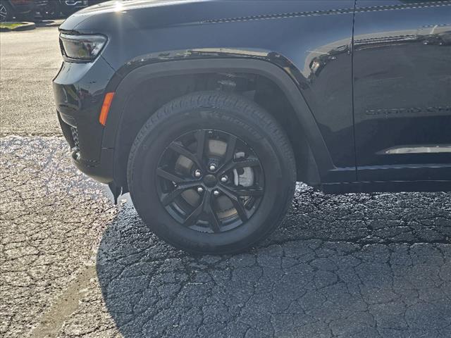 2024 Jeep Grand Cherokee L Laredo