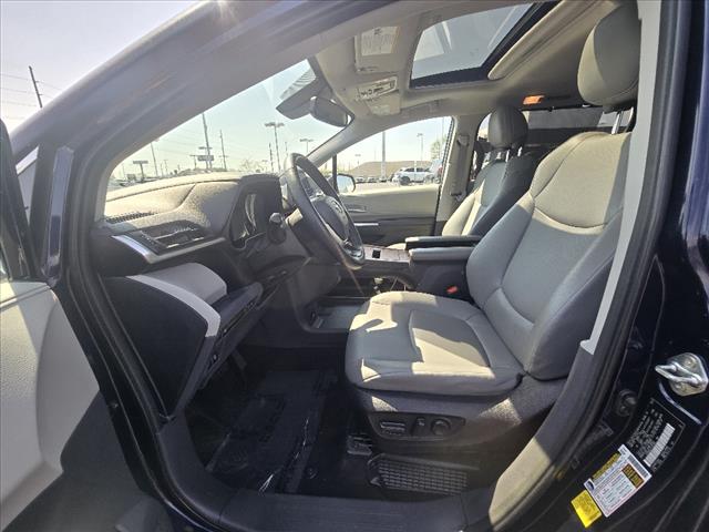 2023 Toyota Sienna XLE 8-Passenger