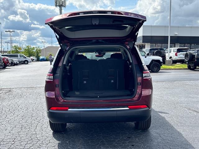 2024 Jeep Grand Cherokee L Laredo