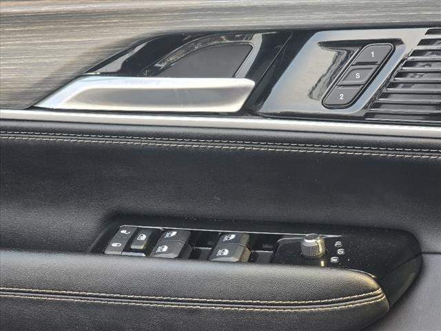 2023 Jeep Wagoneer Series III