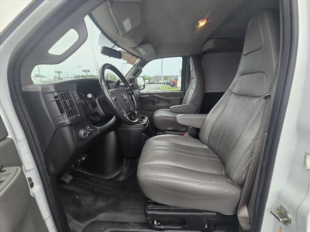 2023 GMC Savana Work Van