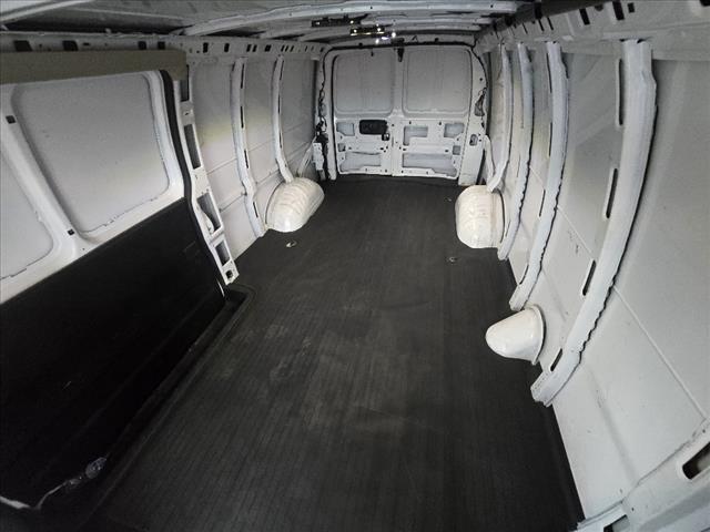 2023 GMC Savana Work Van