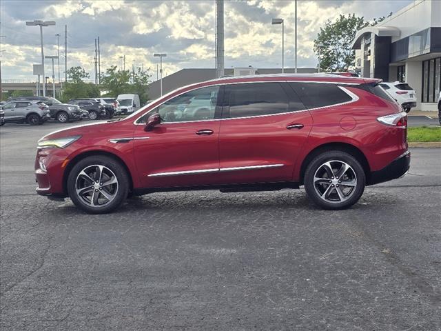 2022 Buick Enclave Essence