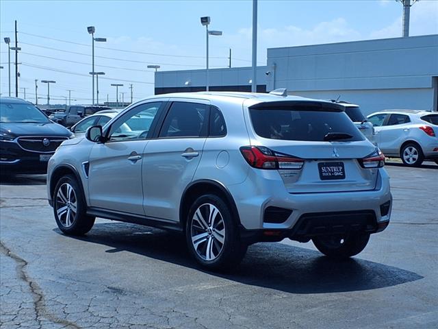 2024 Mitsubishi Outlander Sport SE