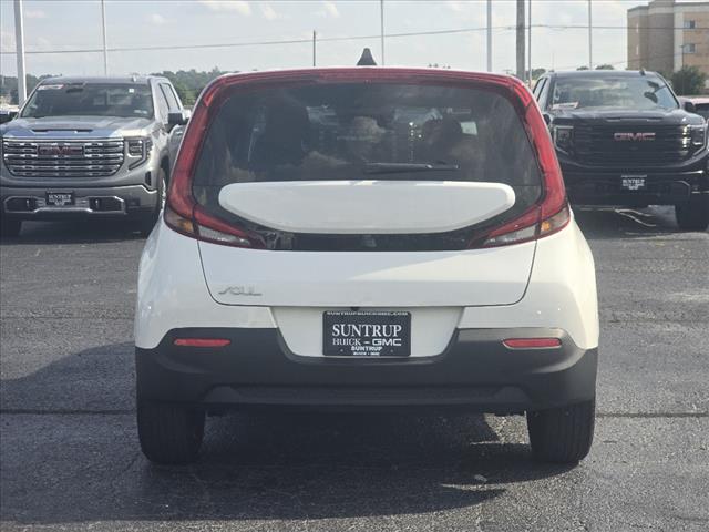 2022 Kia Soul LX