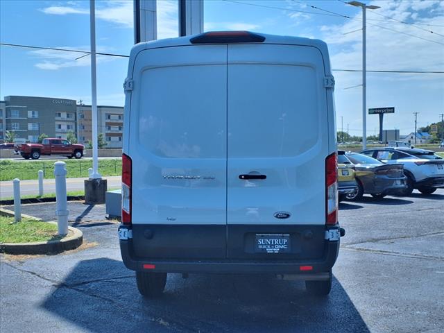 2024 Ford Transit 148 WB Medium Roof Cargo