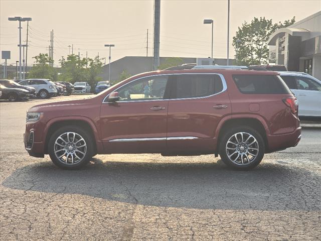 2023 GMC Acadia Denali