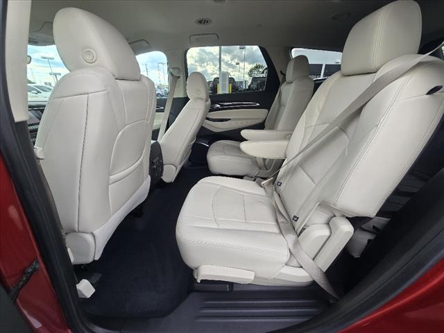 2022 Buick Enclave Essence