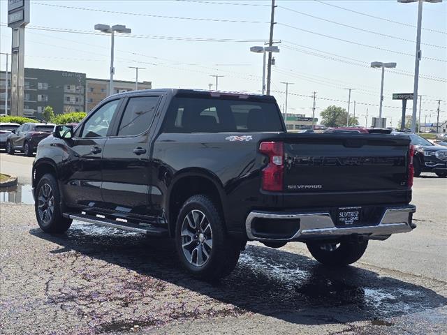 2024 Chevrolet Silverado 1500 LT