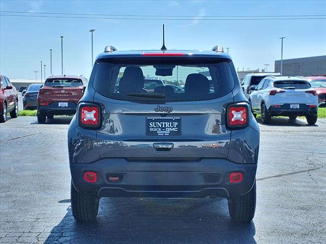 2022 Jeep Renegade Trailhawk