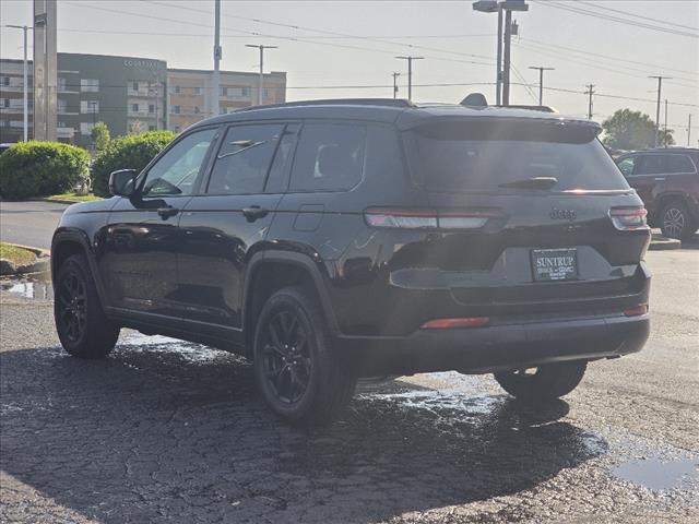 2024 Jeep Grand Cherokee L Laredo