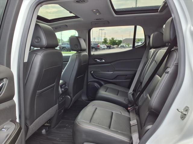2021 GMC Acadia SLT