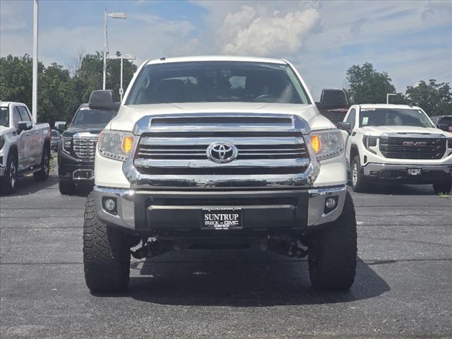 2017 Toyota Tundra SR5