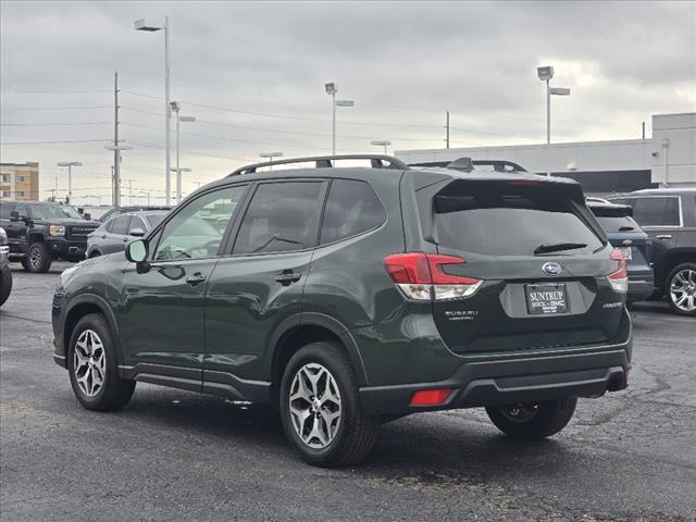 2024 Subaru Forester Premium