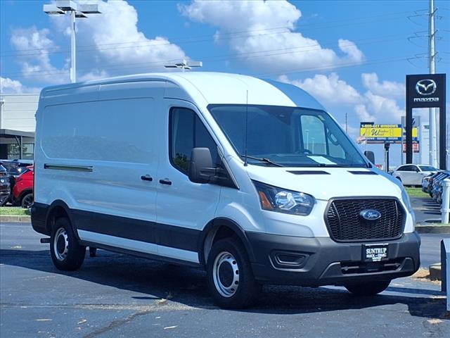 2024 Ford Transit 148 WB Medium Roof Cargo