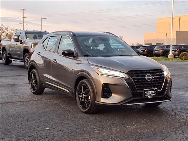 2024 Nissan Kicks SR